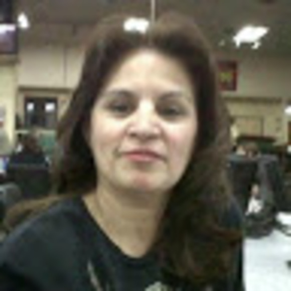 Meet your Posher, Toni - Picture 1 of 1